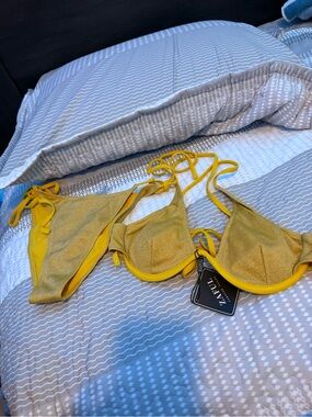 Zaful Metallic Yellow Tie Bikini Two-Piece Set